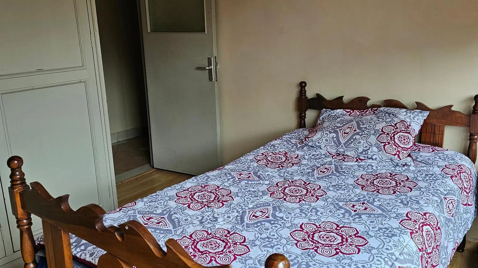 A Beautiful 3 Bedroom Apartment 쿠엔카